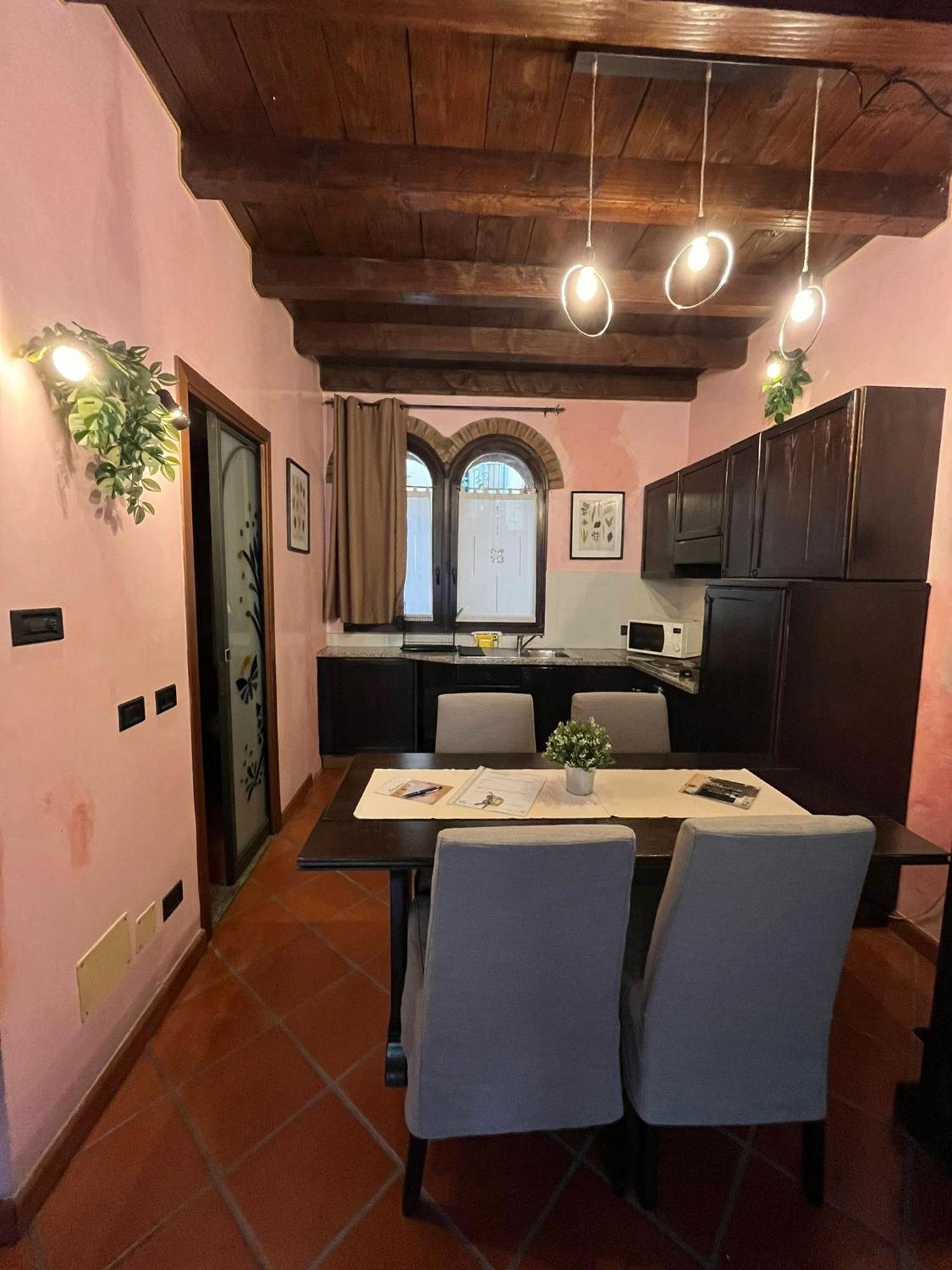 Monolocale Elvira Abbadesse Guest House Milánó Kültér fotó