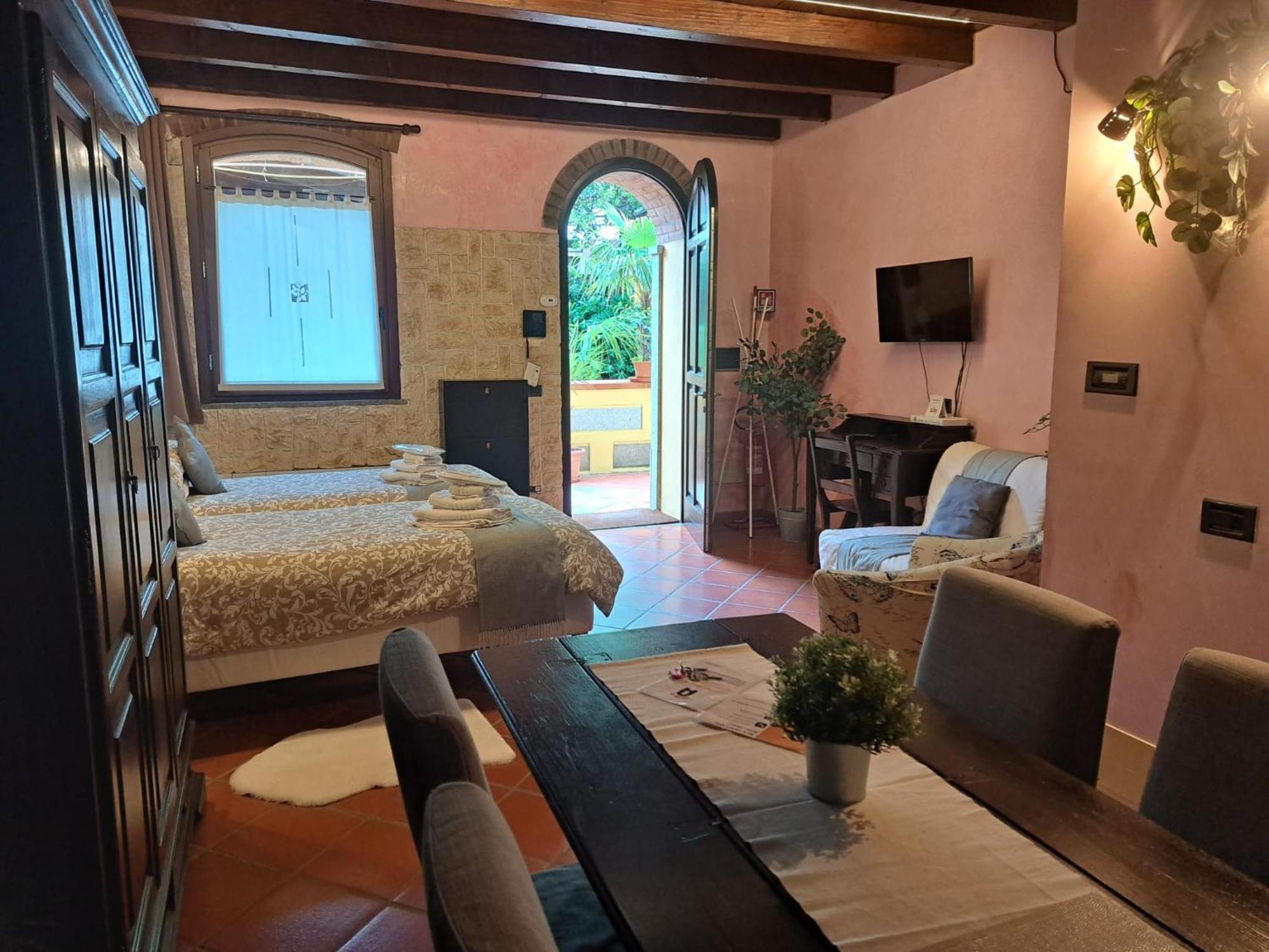 Monolocale Elvira Abbadesse Guest House Milánó Kültér fotó